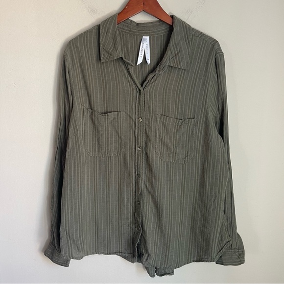 Liverpool Women's Army Green Button Down Textured Top With Pockets Size XXL‎ - Picture 1 of 8